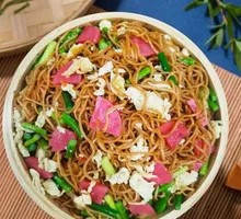 Garlic Chives Sausage Egg Noodles