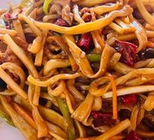 Fish-Flavored Shredded Pork Noodles