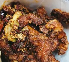 Dry-fried Pork Ribs with Meat
