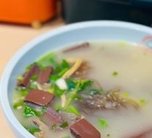 First-class Duck Blood and Noodle Soup