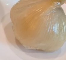 Sweet Pickled Garlic