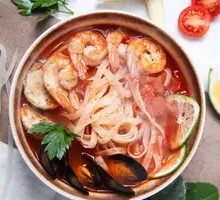 Southeast Asian Seafood Tomato Sour Soup Noodles