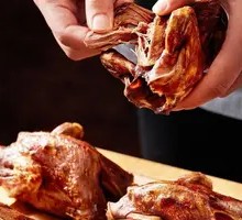 Huangni Roast Pigeon