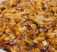 Sour Stir-Fried Egg with Wood Ear Mushrooms