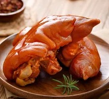 Spicy Braised Pig Trotters