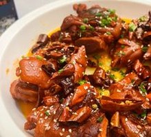 Spicy Beauty Pig Trotter