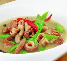 Stewed Pig's Tripe with Green Pepper