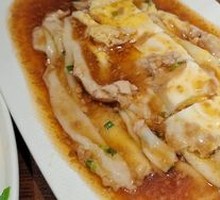 Lean Pork and Egg Rice Noodle Roll