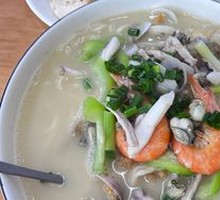 Yellow Croaker Noodles