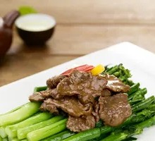 Beef with Chinese Broccoli