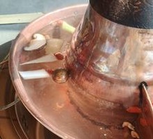 Spicy Oil Double Pot