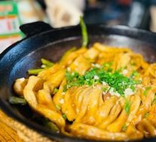 Pork Ribs with Lima Beans and Steamed Buns