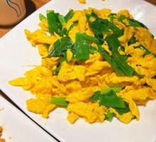 Scallion Stir-Fried Earth Eggs