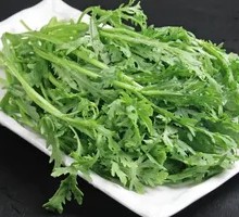 Chinese chrysanthemum greens