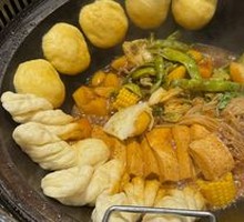 Farmhouse Harvest Pot