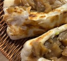 Braised Pork with Flatbread