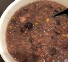 Eight Treasure Lotus Seed Porridge