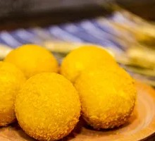 Fried Taro and Sweet Potato Balls