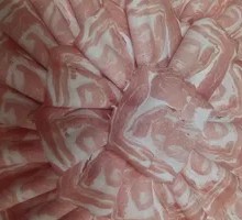 Steamed Lamb with Seasoning