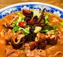 Standard Braised Pork with Steamed Bun