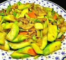 Stir-Fried Beef with West Melon
