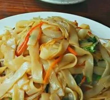 Stir-Fried Rice Noodles