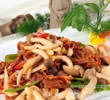 Shredded Pork with Small Mushrooms