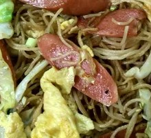 Ham and Egg Fried Rice Noodles