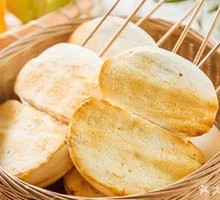 Charcoal-grilled Salted Steamed Bun Slices