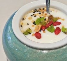 Nutty Appetizer Yogurt