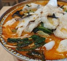 Fish Slices with Corn and Fresh Vegetables