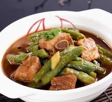 Stewed Pork Ribs with Green Beans