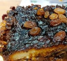 Steamed glutinous rice cake