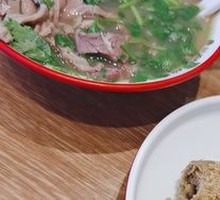 Beef-filled flatbread