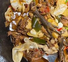 Stir-fried Chicken with Flatbread