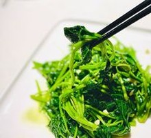 Stir-fried Sweet Potato Leaves