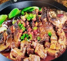 Pork Rib Fish Pot