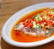 Steamed Large Lake Fish Head