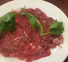 Hand-Cut Tender Beef