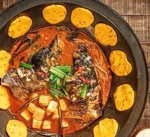 Stewed Fish in Iron Pot
