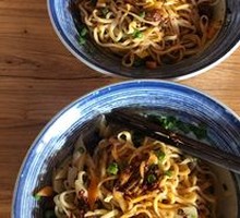 Qishan Sautéed Pork Noodles