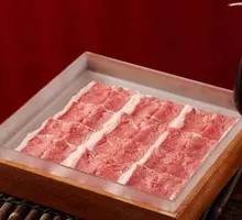 Hand-Cut Fresh Lamb Shoulder