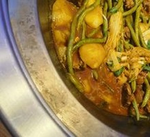 Tendon and Brain Hot Pot