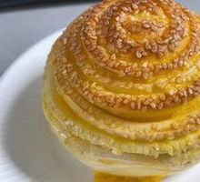 Golden Thread Milk Flavor Roll