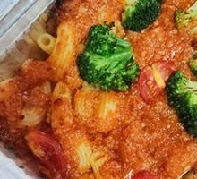 Italian-style Meat Sauce Noodles