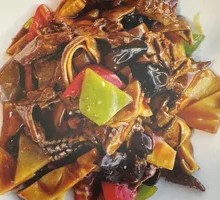 Traditional Stir-Fried Three Delicacies