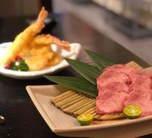 Thin Sliced Beef Tongue with Green Onion