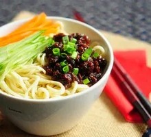 Zhajiangmian