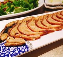 Spiced Sauce Hot Pork Elbow