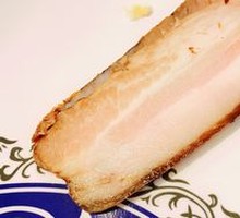 Spiced Sauce Pig Trotters